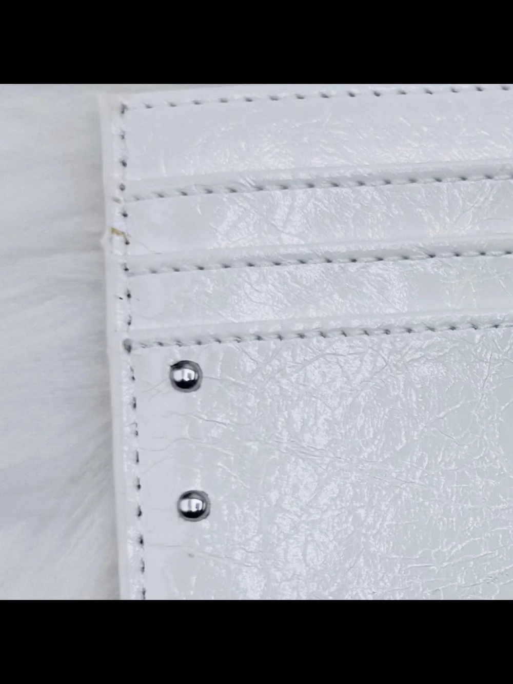 White Faux Leather Card Holder Wallet w/ Bow Charm Keychain